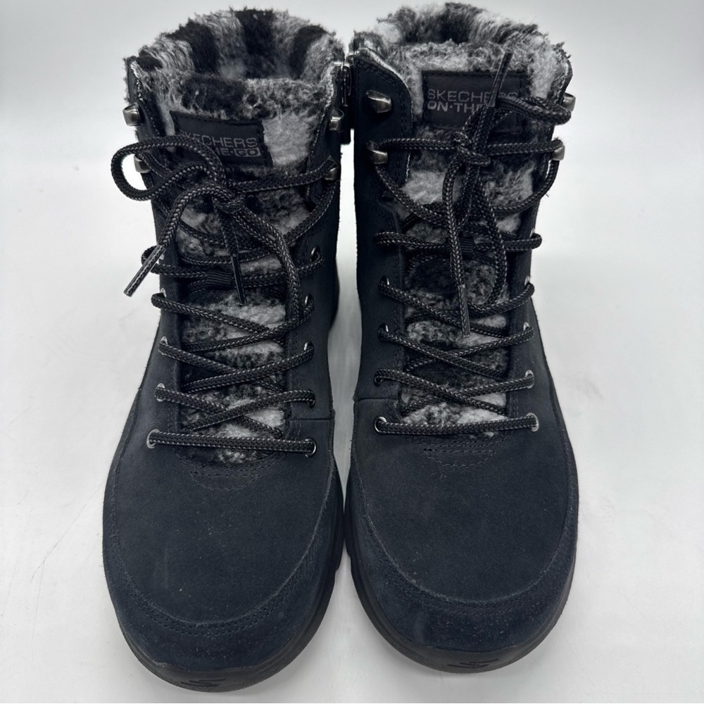 Skechers Women's Black and Gray Winter Boots